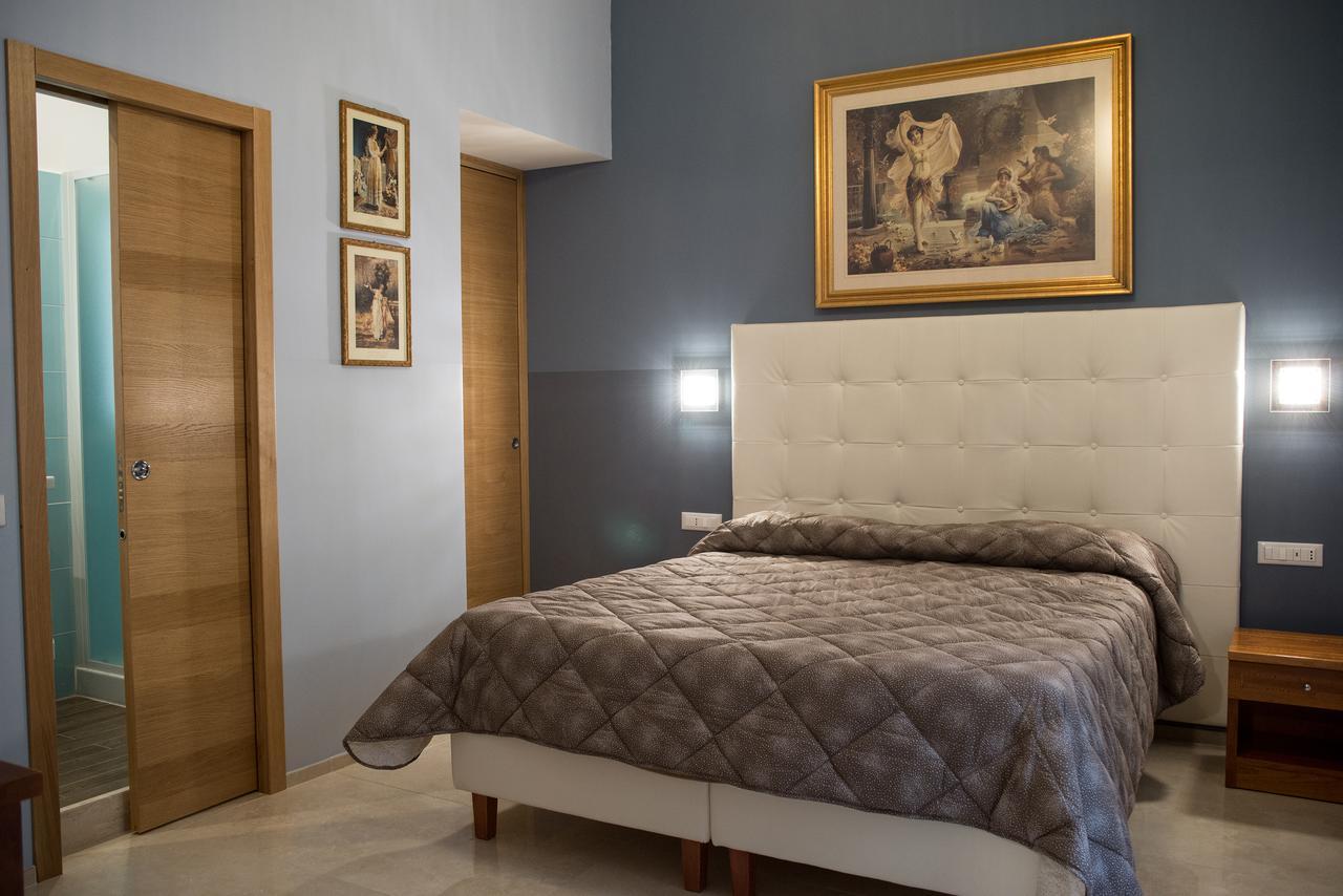 La Residenza Suites Roma Exterior foto